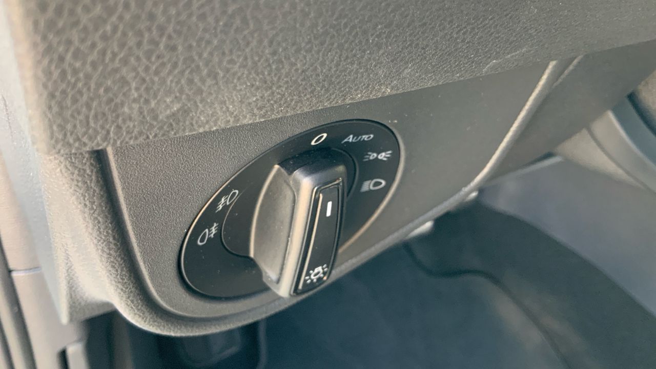 Volkswagen Polo 1.0 TSI 81KW DSG R-LINE 110 5P