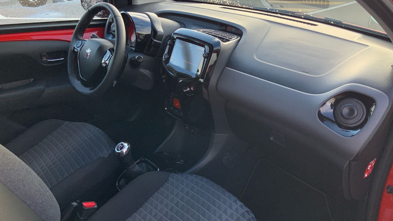 Peugeot 108 1.0 VTI 52KW ALLURE 72 5P