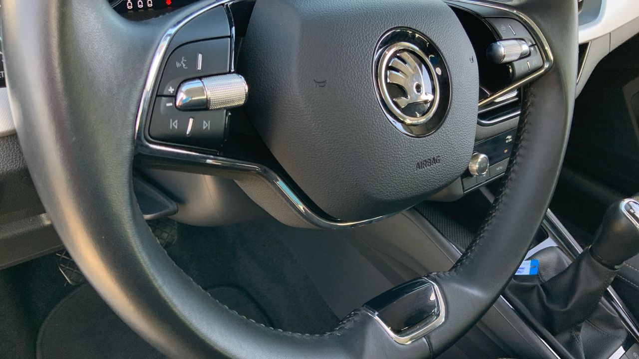 Skoda Kamiq 1.0 TSI 81KW AMBITION 110 5P