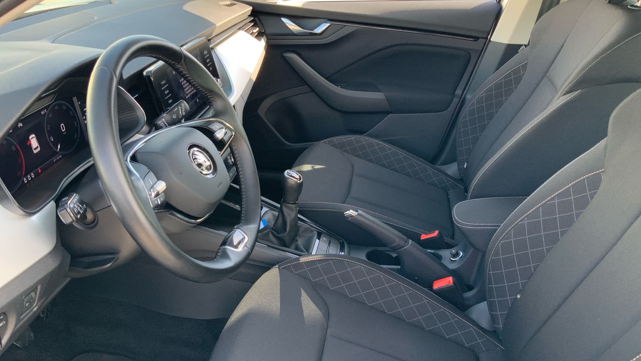Skoda Kamiq 1.0 TSI 81KW AMBITION 110 5P