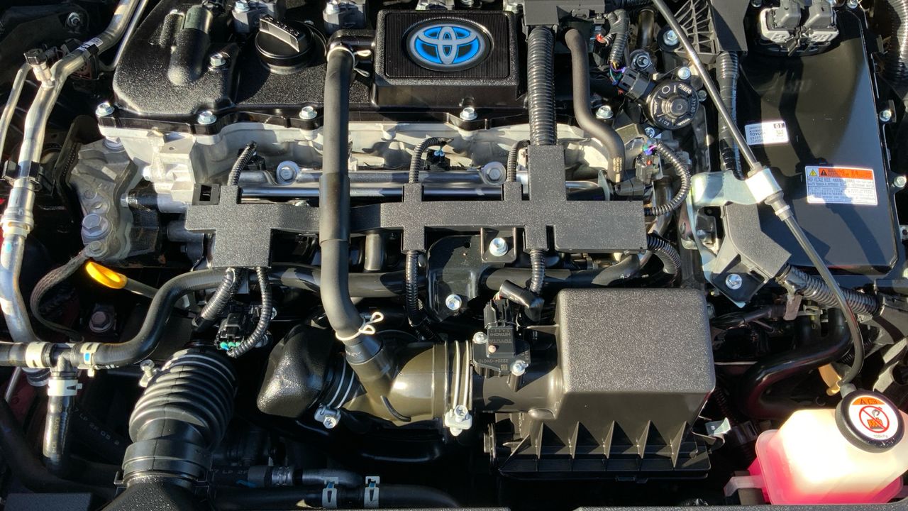 Toyota Corolla 1.8 H STYLE TOURING SPORT E-CVT 122 5P