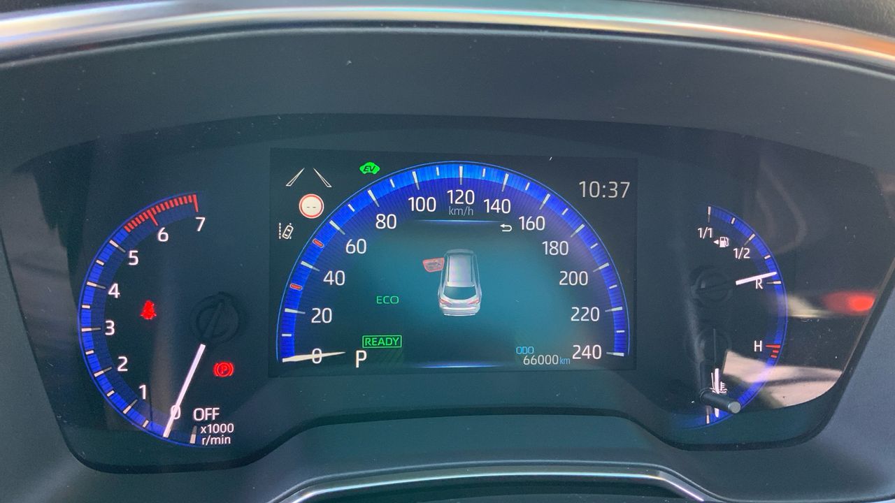 Toyota Corolla 1.8 H STYLE TOURING SPORT E-CVT 122 5P