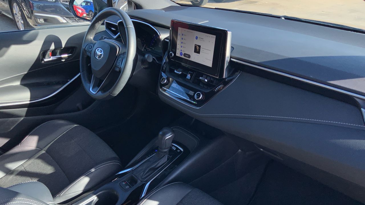 Toyota Corolla 1.8 H STYLE TOURING SPORT E-CVT 122 5P