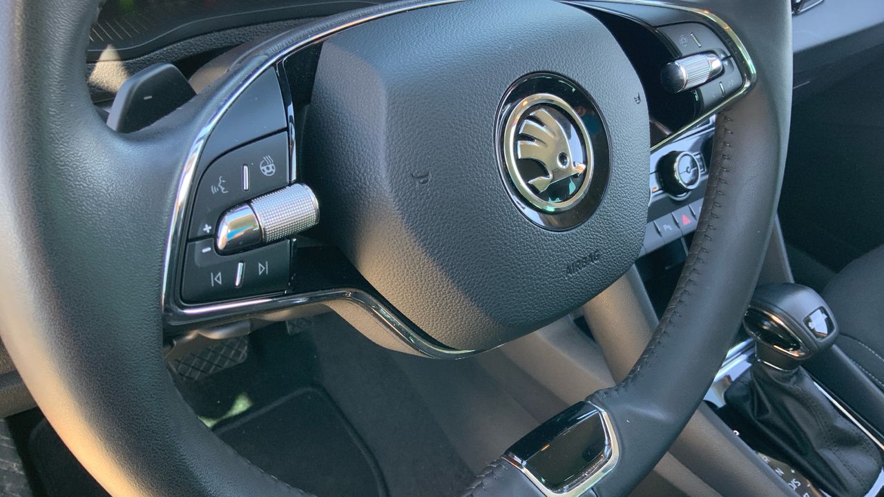 Skoda Karoq 1.5 TSI AMBITION DSG 150 5P
