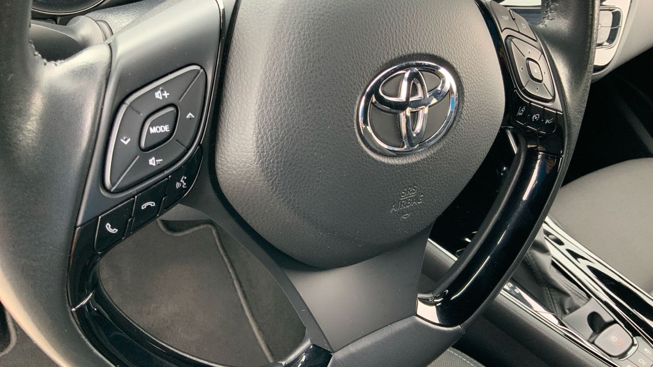 Toyota C-HR 1.8 VVT-I HYBRID ADVANCE AUTO 122 5P