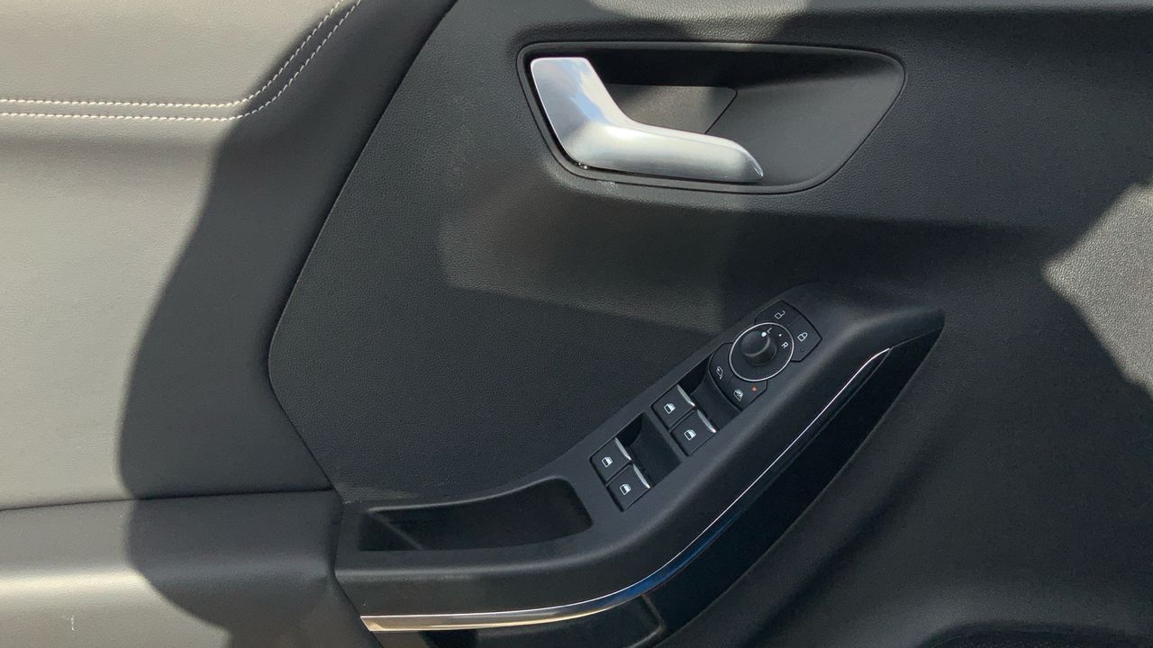 Ford Puma 1.0 ECOBOOST 92KW MHEV TITANIUM 125 5P