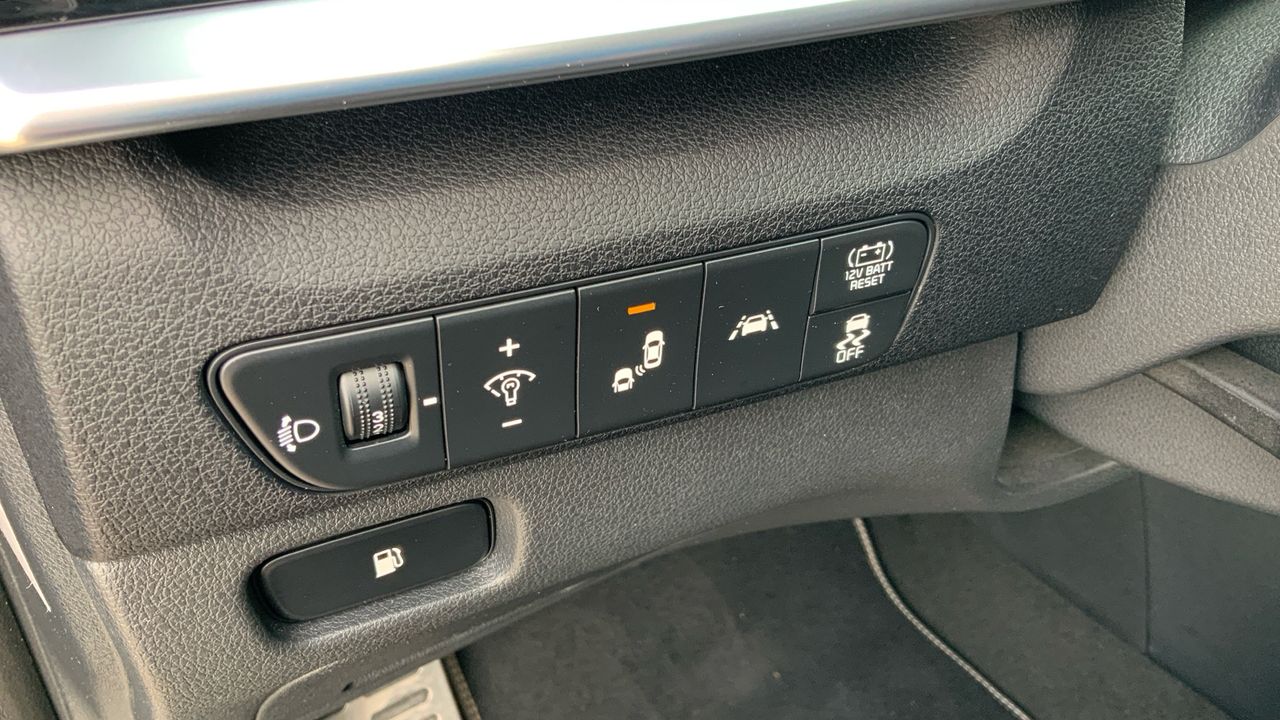 Kia Niro 1.6 GDI HEV EMOTION 141 5P