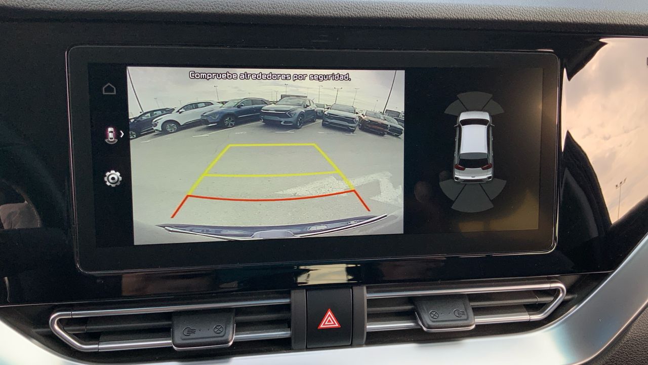 Kia Niro 1.6 GDI HEV EMOTION 141 5P