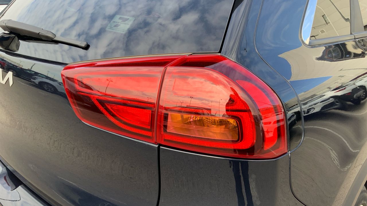 Kia Niro 1.6 GDI HEV EMOTION 141 5P