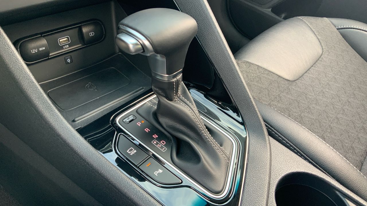 Kia Niro 1.6 GDI HEV EMOTION 141 5P