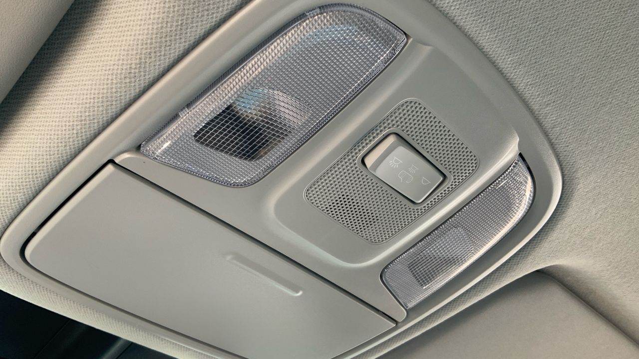 Kia Niro 1.6 GDI HEV EMOTION 141 5P