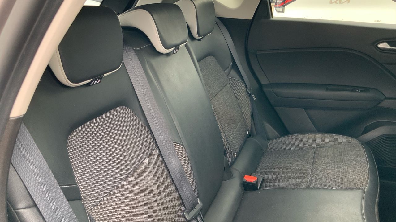 Renault Captur 1.6 E-TECH 145 ZEN 145 5P