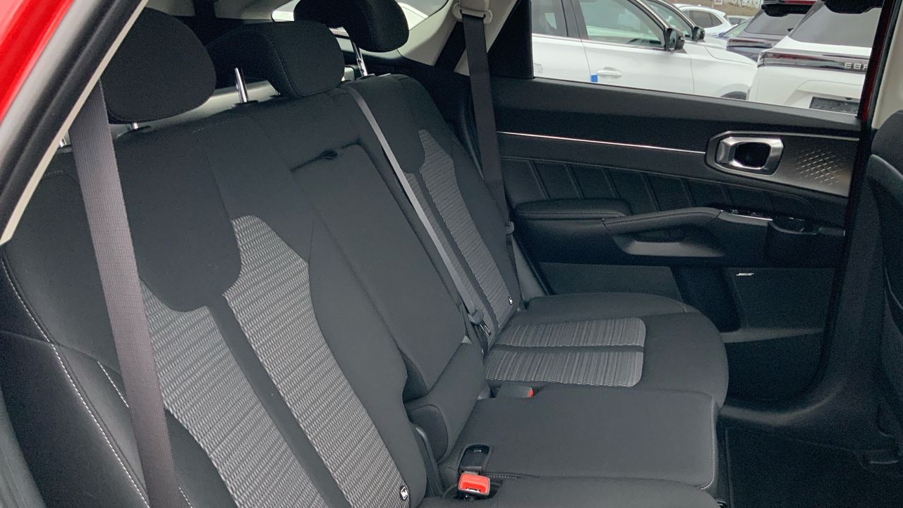 Kia Sorento 1.6 T-GDI PHEV EMOTION AUTO 4WD 265 5P 7 Plazas