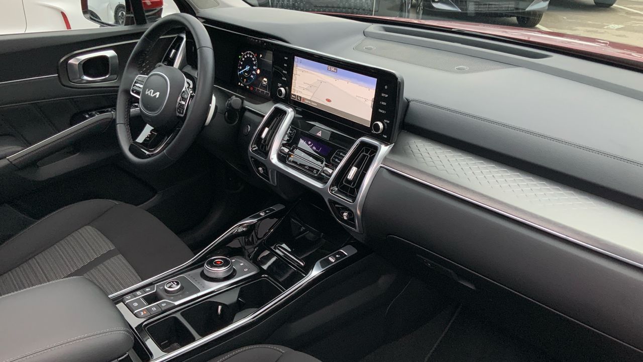 Kia Sorento 1.6 T-GDI PHEV EMOTION AUTO 4WD 265 5P 7 Plazas