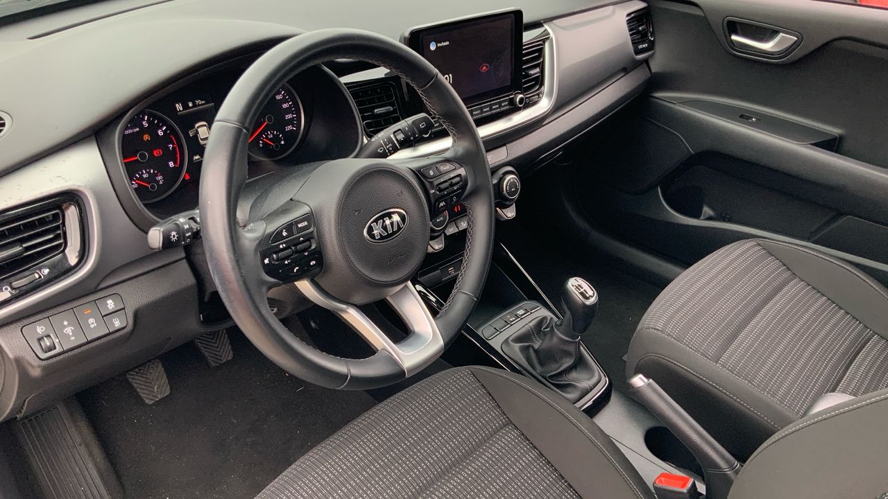 Kia Stonic 1.0 T-GDI 74KW MHEV IMT DRIVE 100 5P