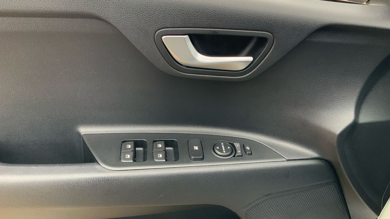 Kia Stonic 1.0 T-GDI 74KW MHEV IMT DRIVE 100 5P
