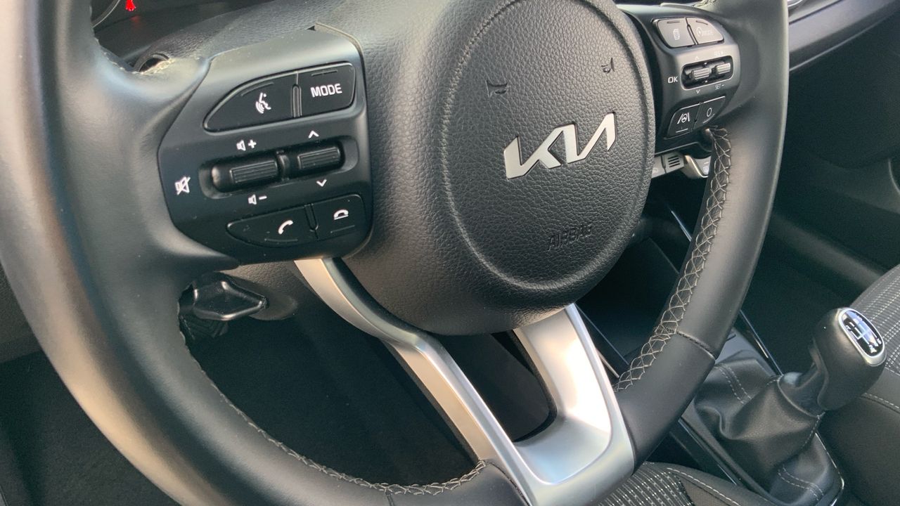 Kia Stonic 1.0 T-GDI MHEV IMT 74KW DRIVE 100 5P