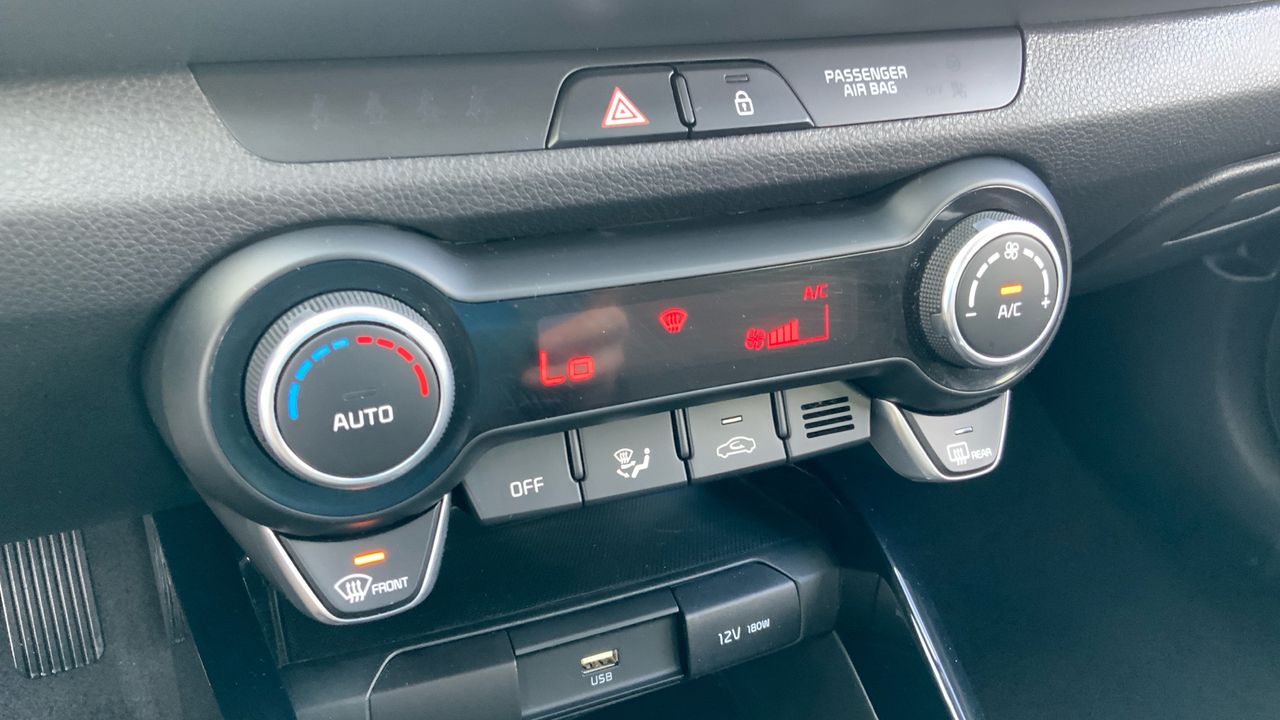Kia Stonic 1.0 T-GDI MHEV IMT 74KW DRIVE 100 5P