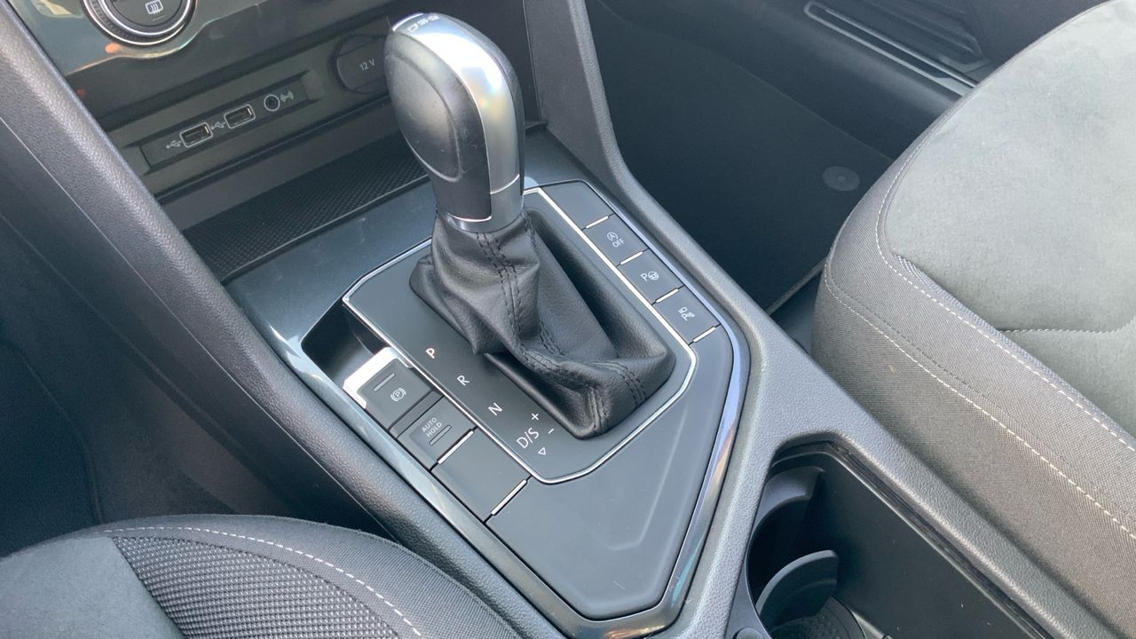 Volkswagen Tiguan 2.0 TDI 110KW DSG SPORT 150 5P
