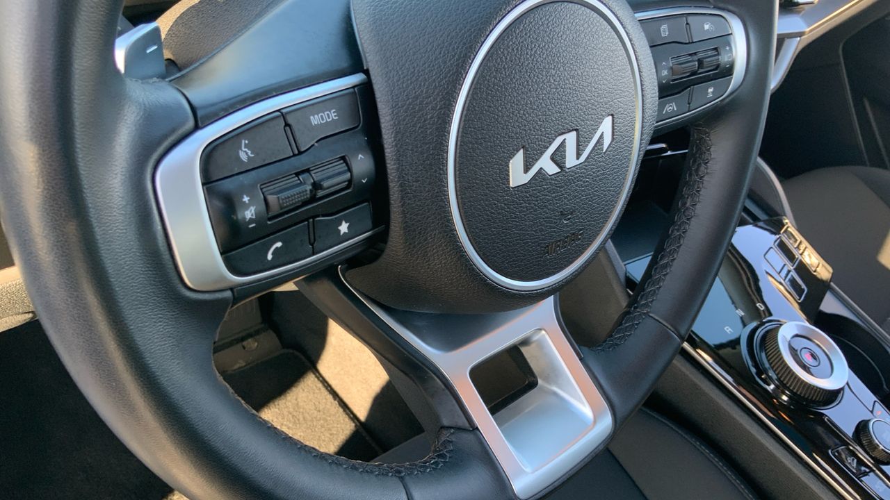 Kia Sportage 1.6 T-GDI HEV DRIVE AUTO 230 5P
