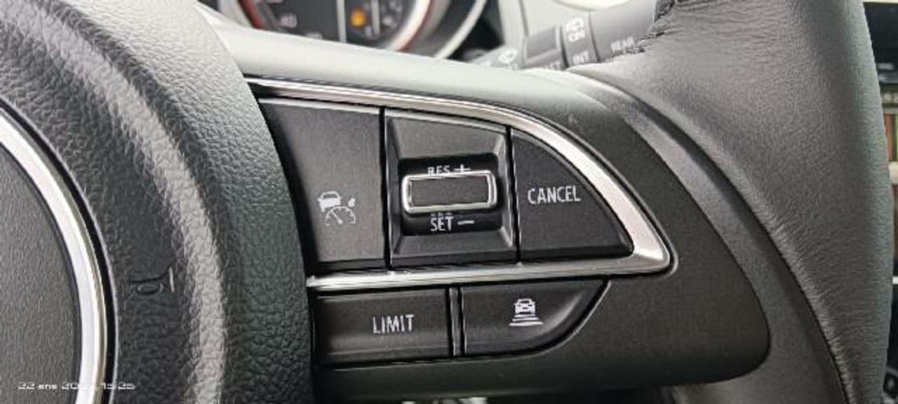 Suzuki Swift 1.2 GLE SMART HYBRID 83 5P