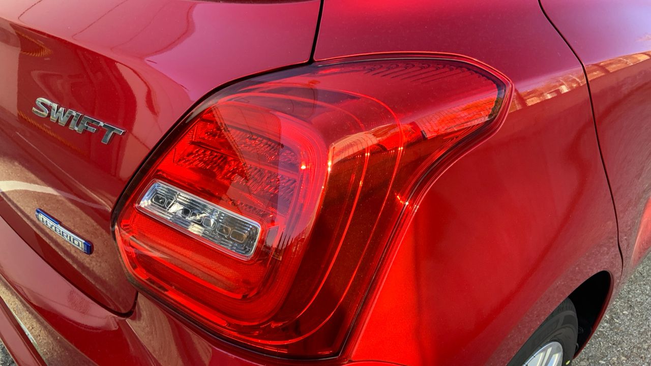 Suzuki Swift 1.2 GLE SMART HYBRID 83 5P