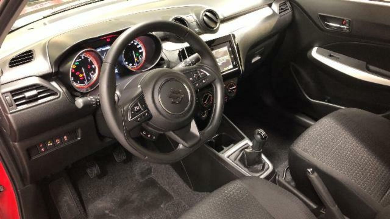 Suzuki Swift 1.2 GLE SMART HYBRID 83 5P