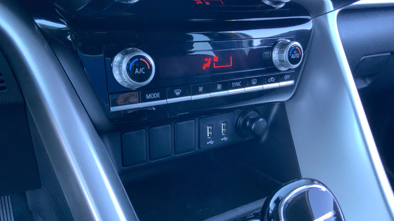 Mitsubishi Eclipse Cross 2.4 PHEV MOTION AUTO 4WD 188 5P