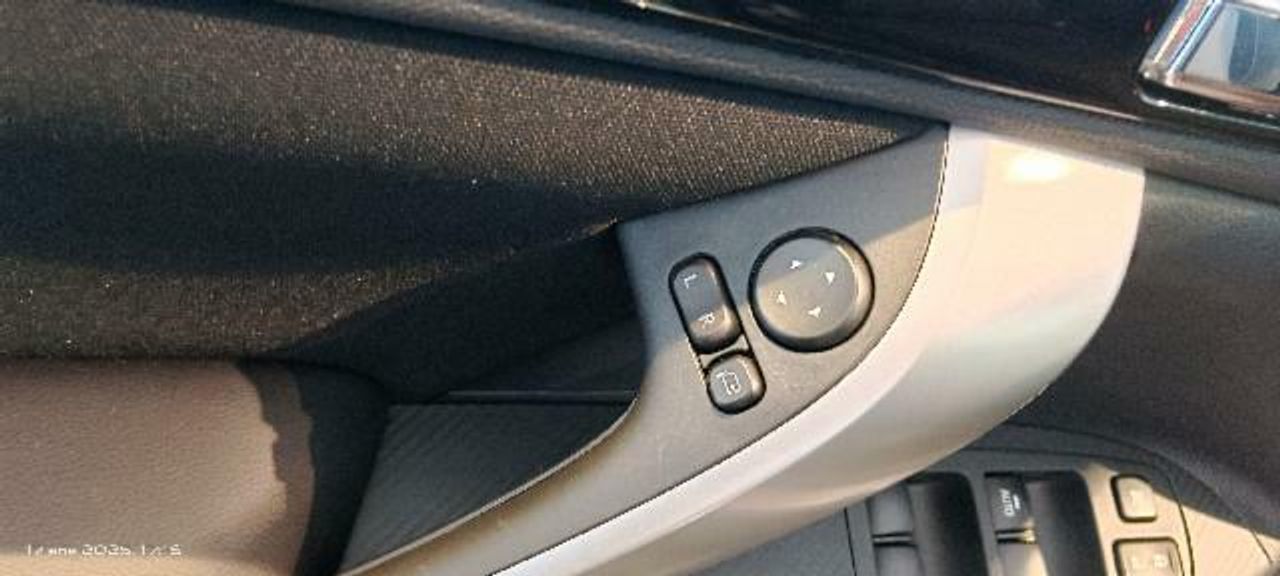 Mitsubishi Eclipse Cross 2.4 PHEV MOTION AUTO 4WD 188 5P