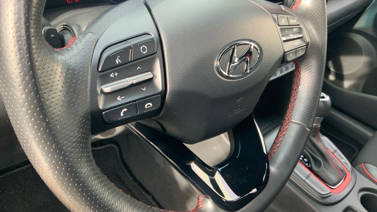 Hyundai Kona 1.6 GDI HEV TECNO RED DCT 141 5P
