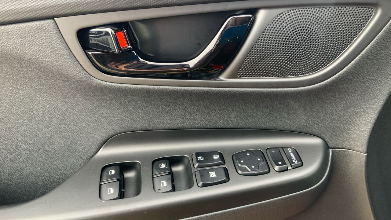 Hyundai Kona 1.6 GDI HEV TECNO RED DCT 141 5P