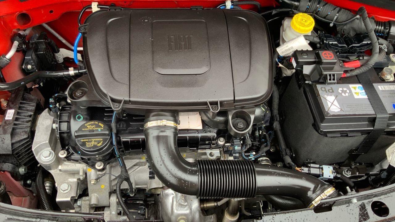 Fiat Solara 1.0 HYBRID SPORT 70 3P