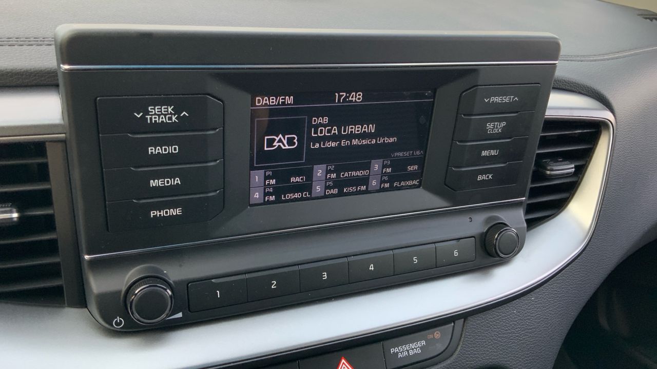 Kia XCeed 1.6 MHEV 100KW CONCEPT 136 5P