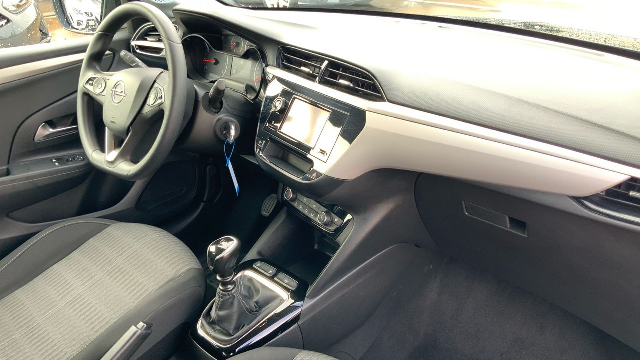 Opel Corsa 1.2T XHL 74KW EDITION 100 5P