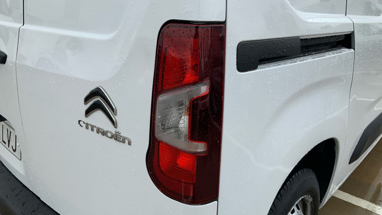 Citroën Berlingo ISOTERMO 1.5 BLUEHDI 75KW TALLA M CONTROL 102 3P