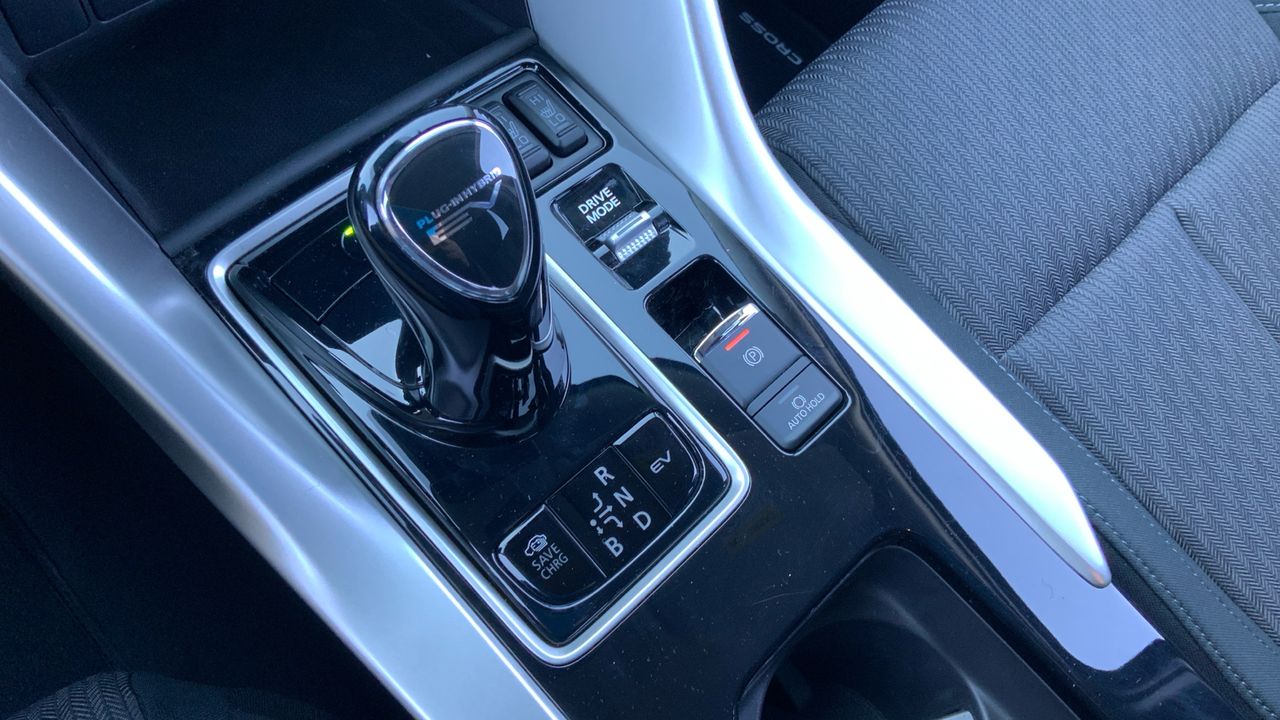 Mitsubishi Eclipse Cross 2.4 PHEV MOTION AUTO 4WD 188 5P