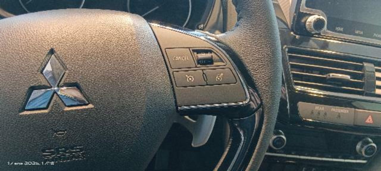 Mitsubishi Eclipse Cross 2.4 PHEV MOTION AUTO 4WD 188 5P