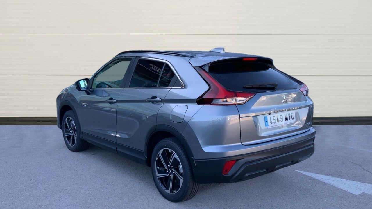 Mitsubishi Eclipse Cross 2.4 PHEV MOTION AUTO 4WD 188 5P