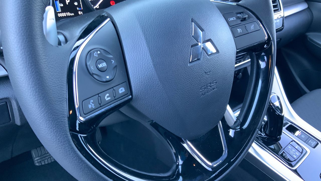 Mitsubishi Eclipse Cross 2.4 PHEV MOTION AUTO 4WD 188 5P