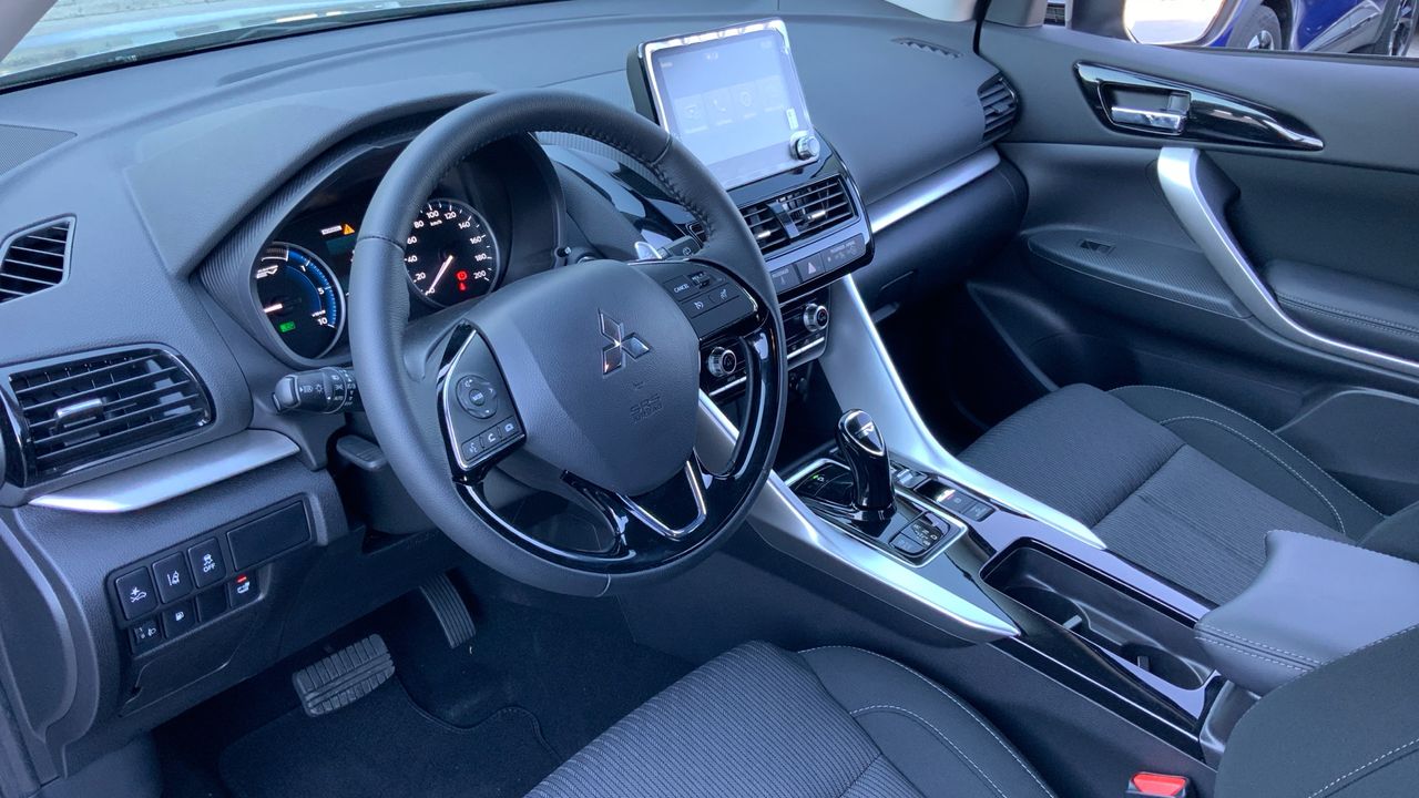 Mitsubishi Eclipse Cross 2.4 PHEV MOTION AUTO 4WD 188 5P