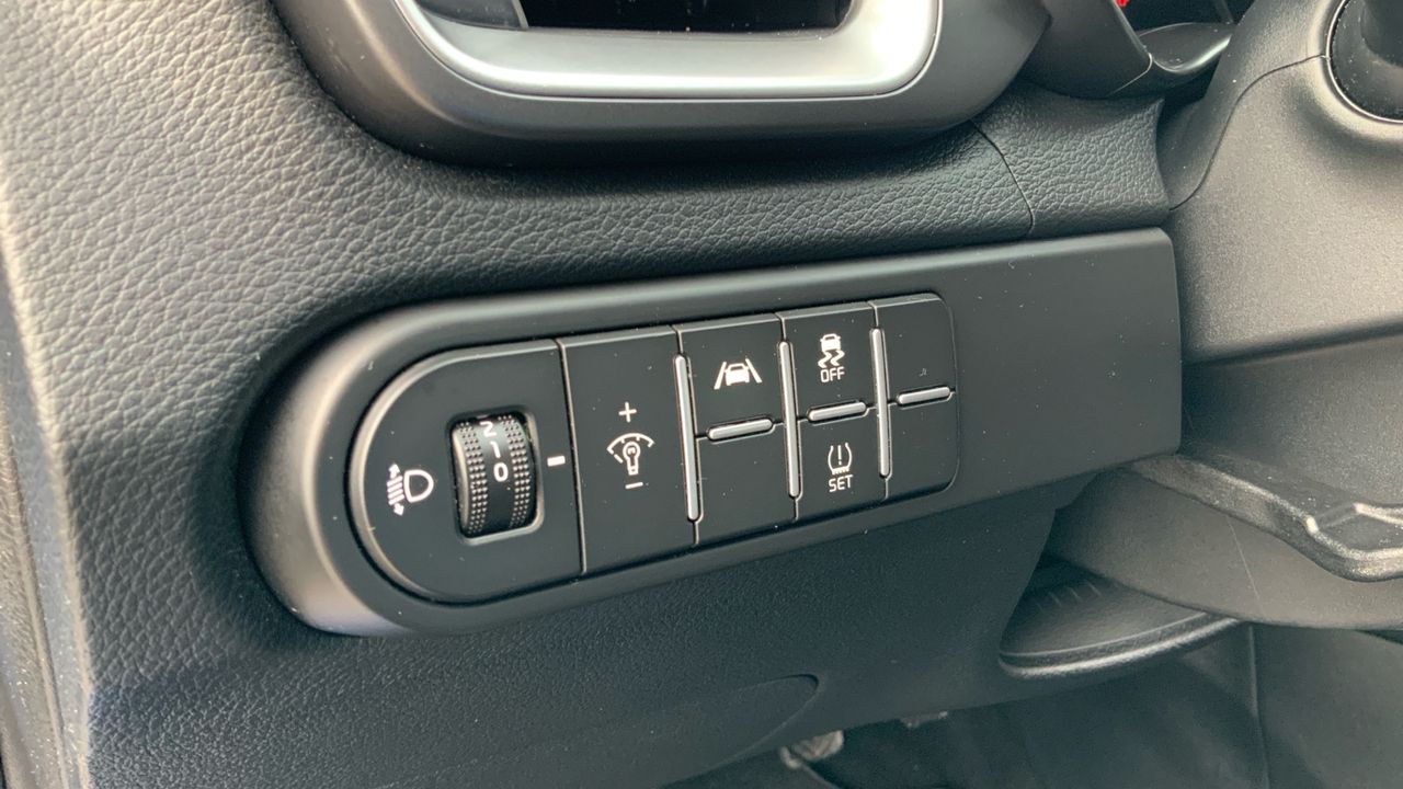 Kia Ceed 1.0 T-GDI 88KW DRIVE 120 5P