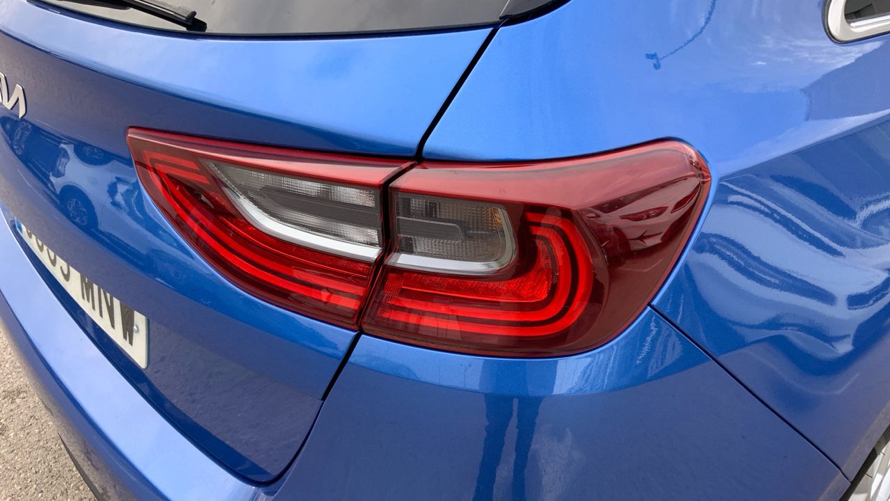 Kia Ceed 1.0 T-GDI 88KW DRIVE 120 5P