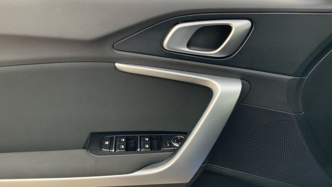 Kia Ceed 1.0 T-GDI 88KW DRIVE 120 5P