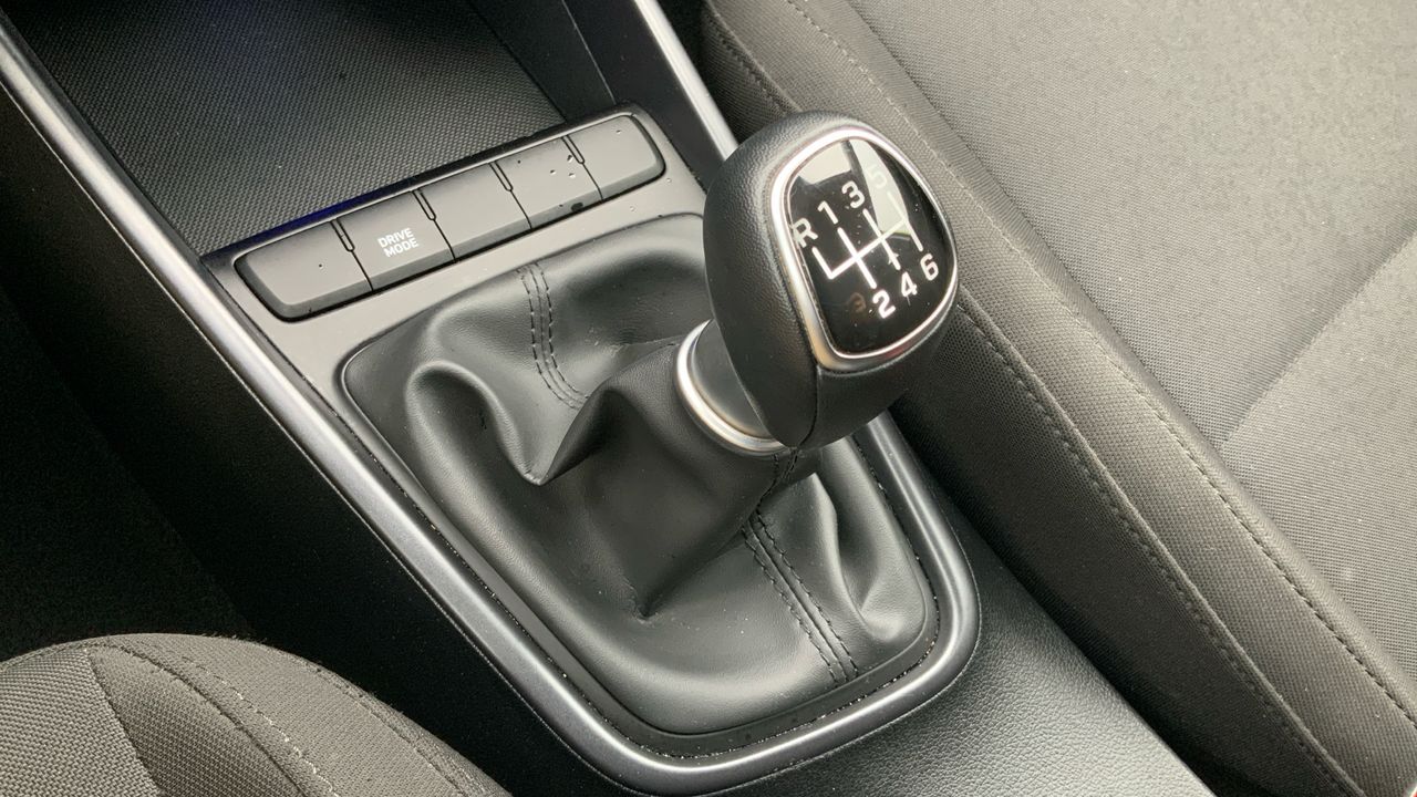 Hyundai i20 1.0 TGDI MHEV KLASS 100 5P