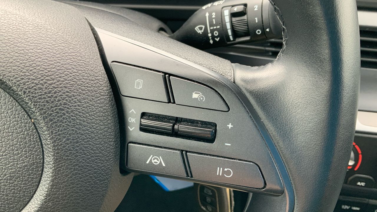 Hyundai i20 1.0 TGDI MHEV KLASS 100 5P