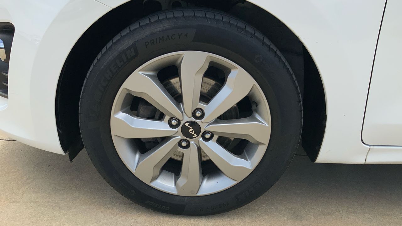 Kia Rio 1.0 T-GDI MHEV IMT 74KW DRIVE 100 5P