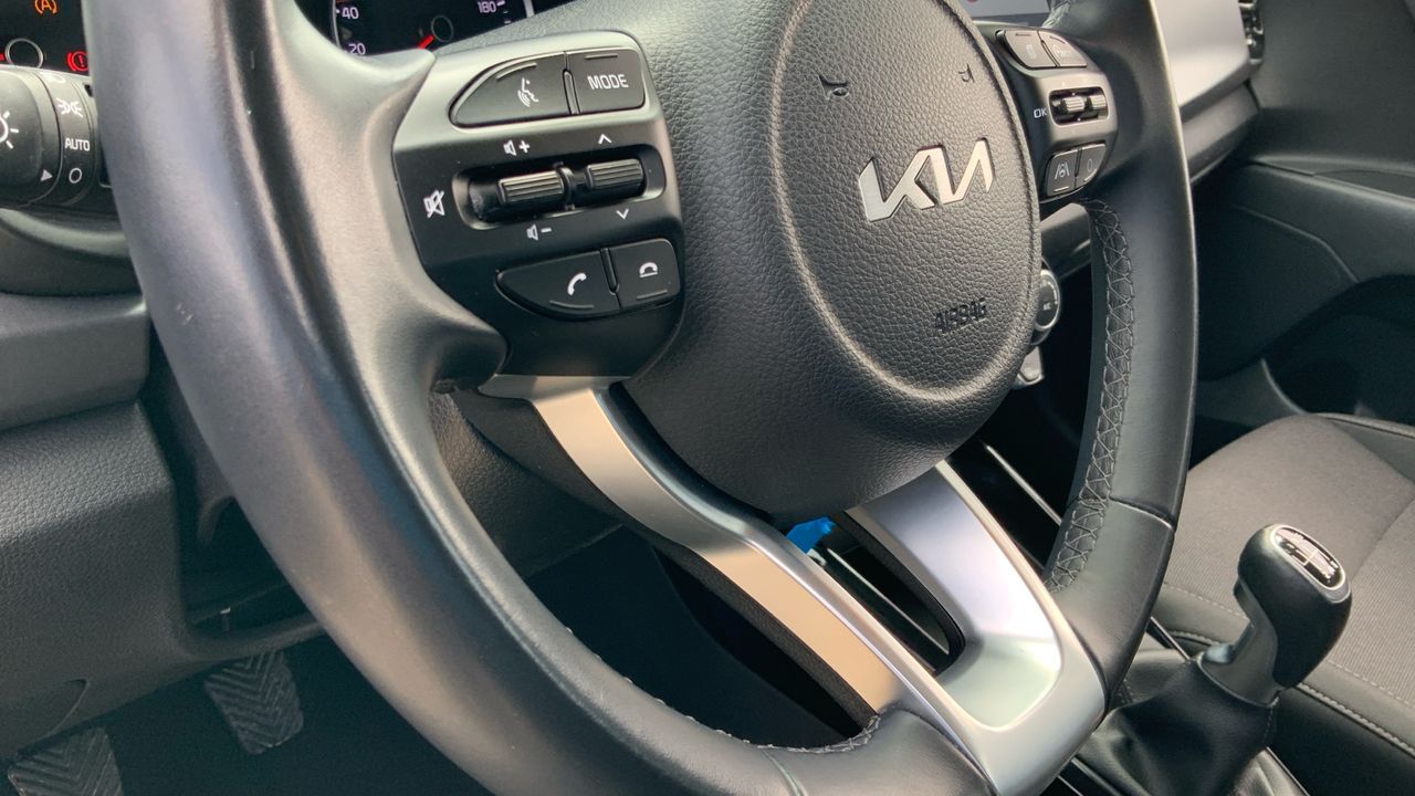 Kia Rio 1.0 T-GDI MHEV IMT 74KW DRIVE 100 5P