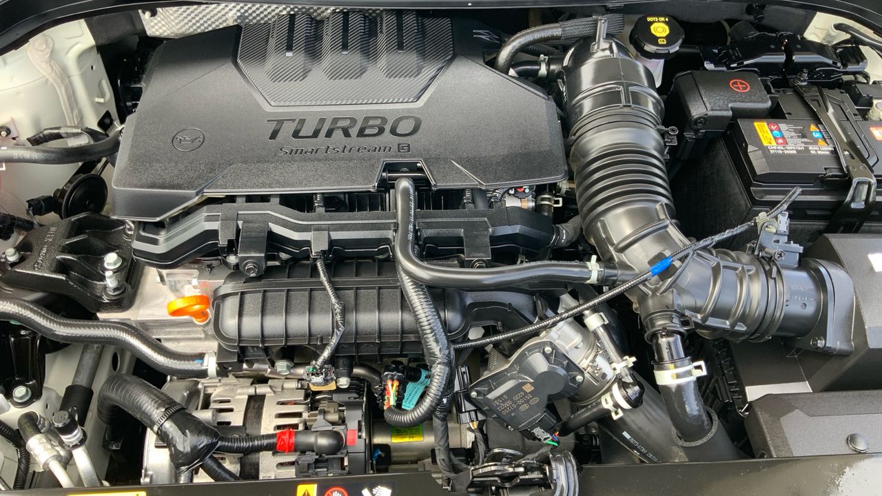 Kia Rio 1.0 T-GDI MHEV IMT 74KW DRIVE 100 5P