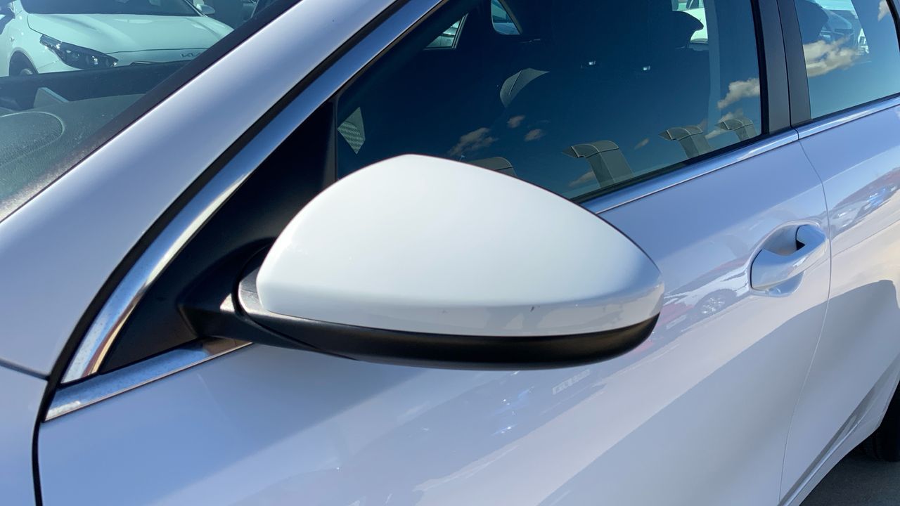 Kia Ceed 1.6 MHEV 100KW DRIVE 136 5P