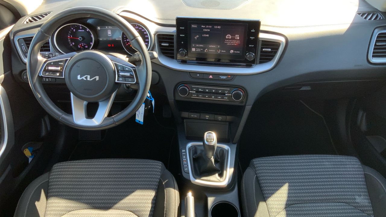 Kia Ceed 1.6 MHEV 100KW DRIVE 136 5P